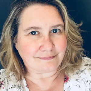 Meet your Posher, Deborah